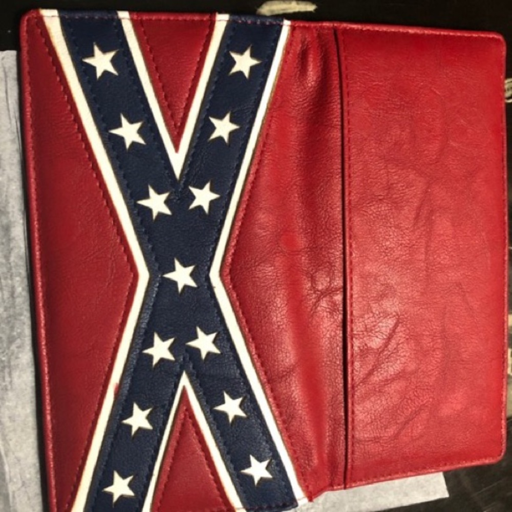 Wallets - Picture 5 of 6